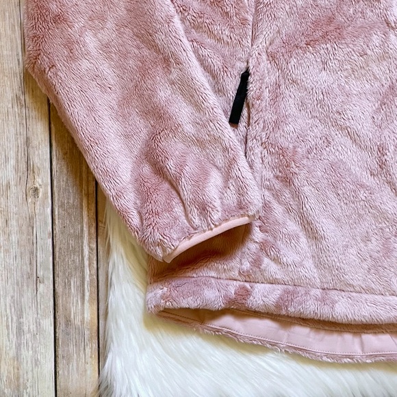 The North Face Women’s Osito Jacket In Pink Moss - Picture 4 of 8